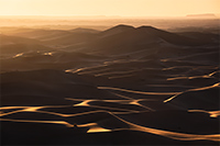 Die endlose Dünenlandschaft der Erg Chigaga im Süden Marokkos