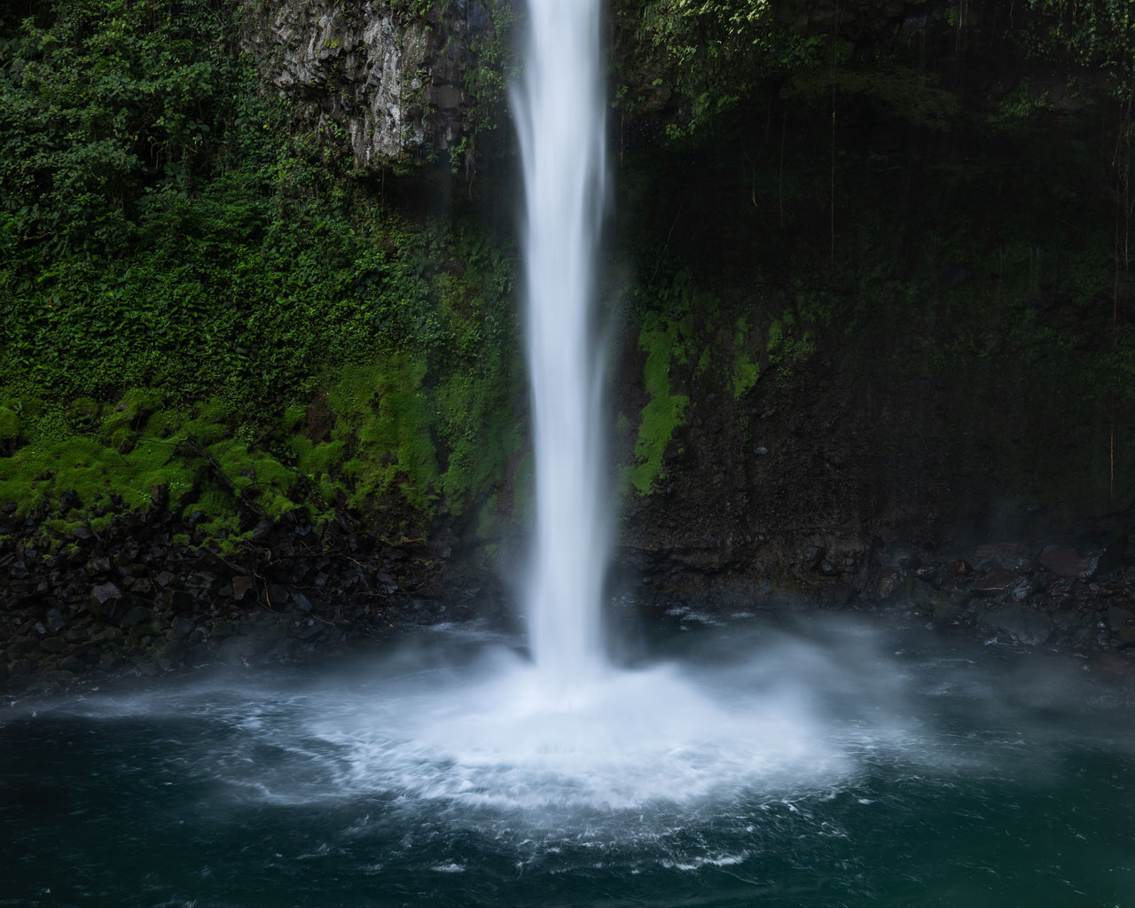 La Fortuna Waterfall La Fortuna Waterfall