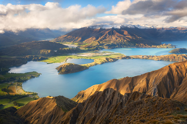 Soft evening light brushes the Wanaka Mountains
