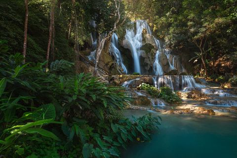 Kuang Si Wasserfall in der Nähe von Luang Prabang in Laos