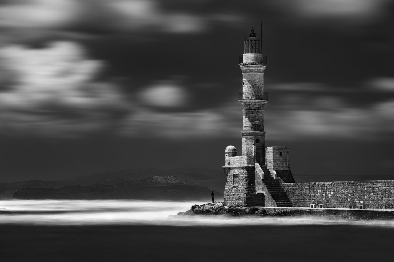 Der alte Leuchtturm von Chanis als schwarzweiß Foto